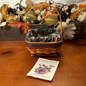 1998 Small Easter Basket with Easter Egg Liner, Protector and Product Card